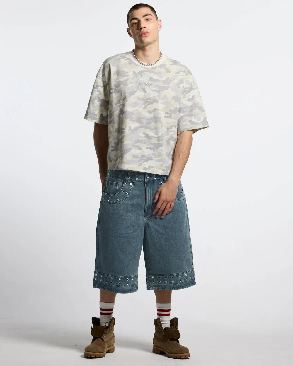 COLD CULTURE DISTRESS CURVED TEE